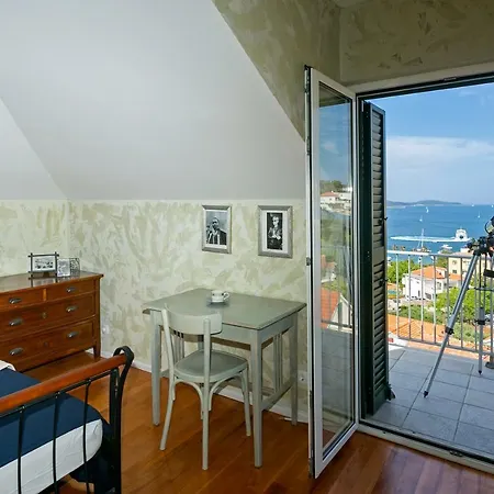 Guest house About The Sea - Riviera House Near The Center Of Hvar