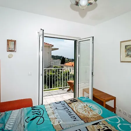 Guest house About The Sea - Riviera House Near The Center Of Hvar