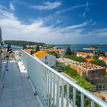 About The Sea - Riviera House Near The Center Of Hvar Guest house