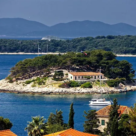 About The Sea - Riviera House Near The Center Of Hvar Affittacamere Hvar Town